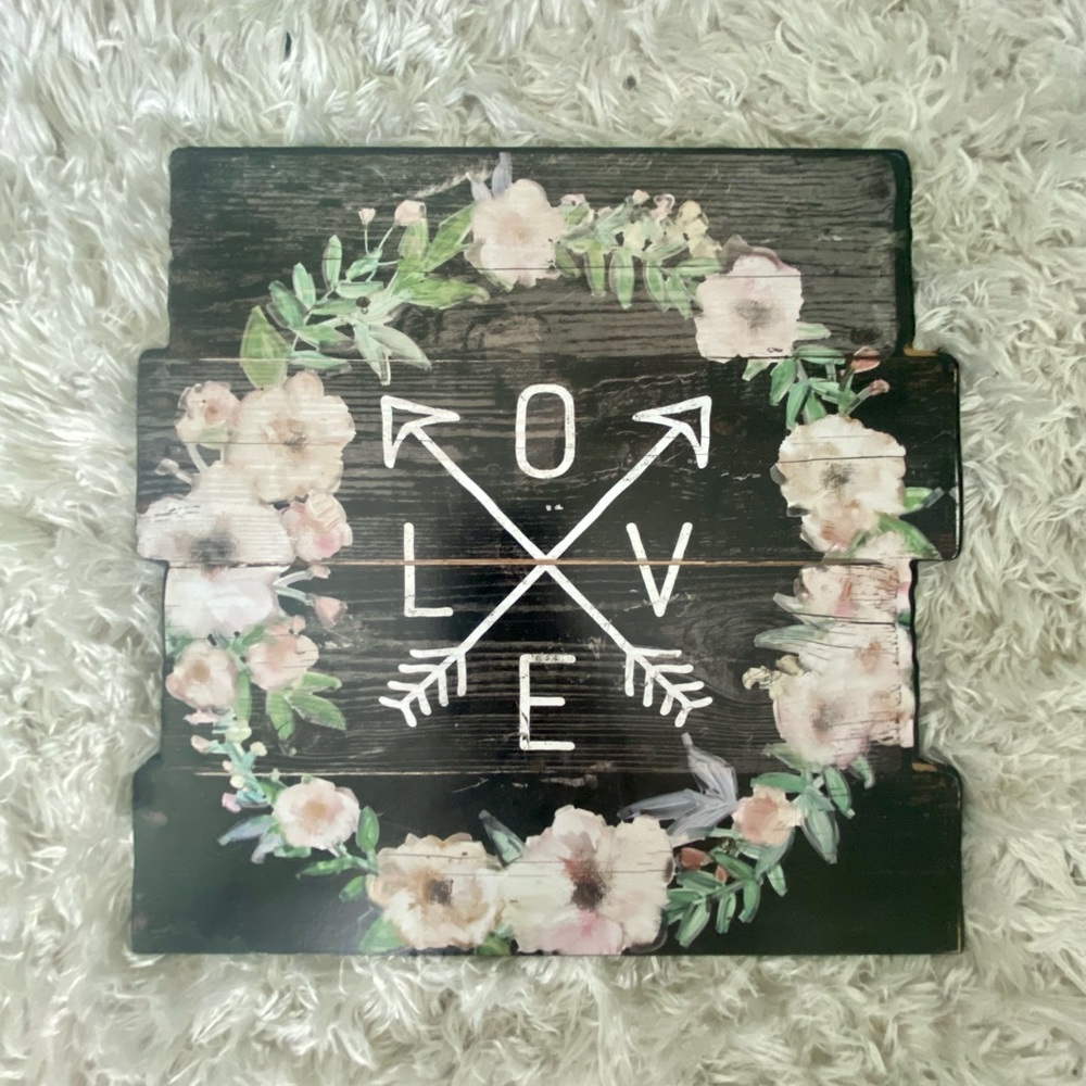 LOVE sign - home decor
